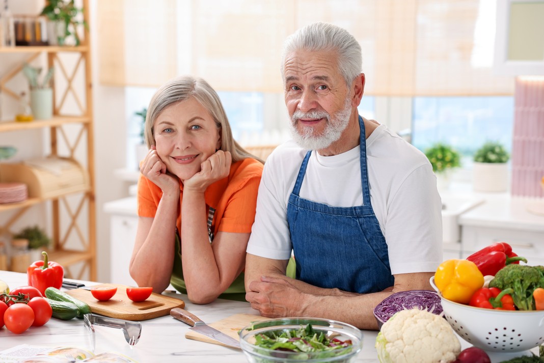 Fueling Vitality: 5 Science Backed Health and Wellness Diets for Seniors